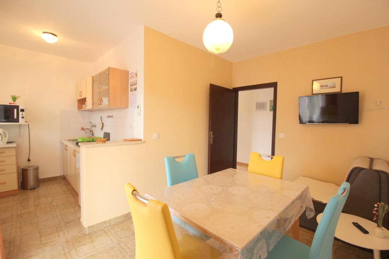 Irena Ap4 Apartment Novigrad  Exterior photo