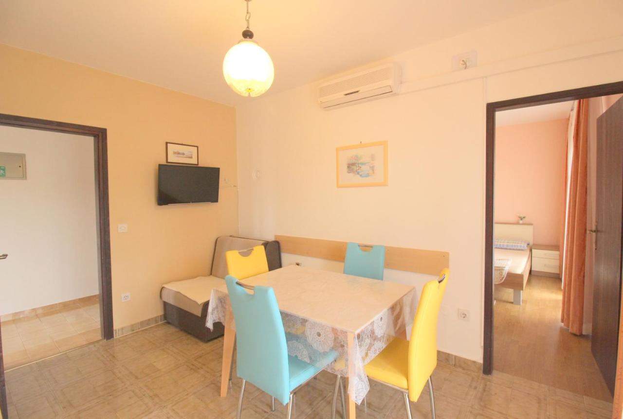 Irena Ap4 Apartment Novigrad  Exterior photo